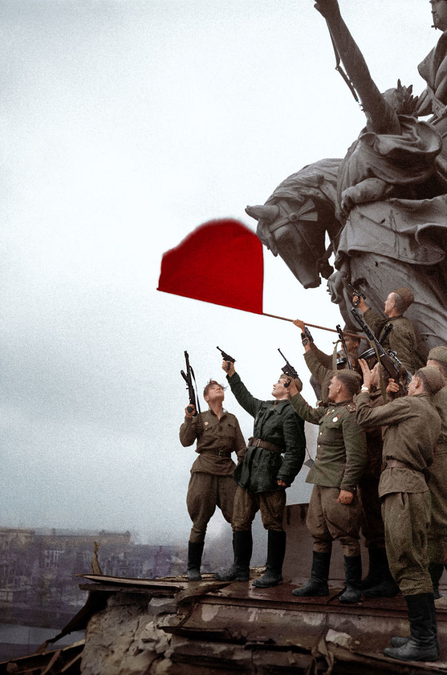 Российские солдаты в Берлине, 1945 год время, россия, фотография, цвет