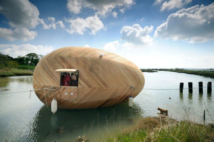 плавающий деревянный дом