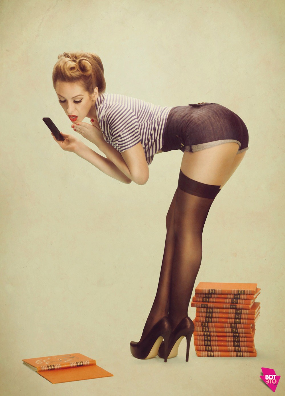 pinup-iphone-1