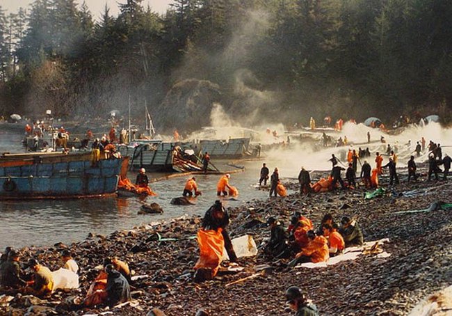 Авария танкера Exxon-Valdez