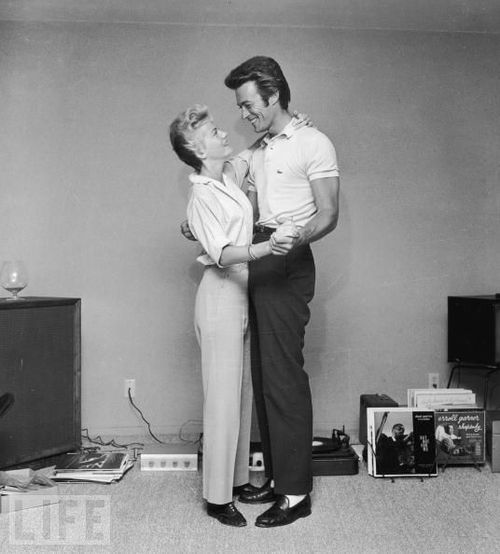 Клинт Иствуд со своей первой женой Мэгги, 1965