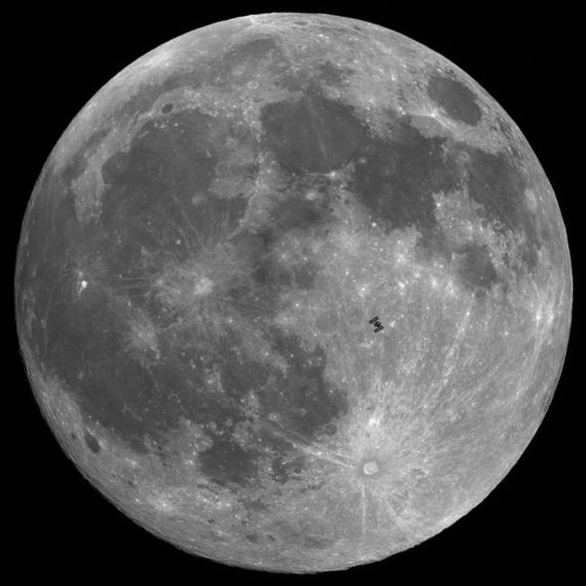 Луна через обычный телескоп