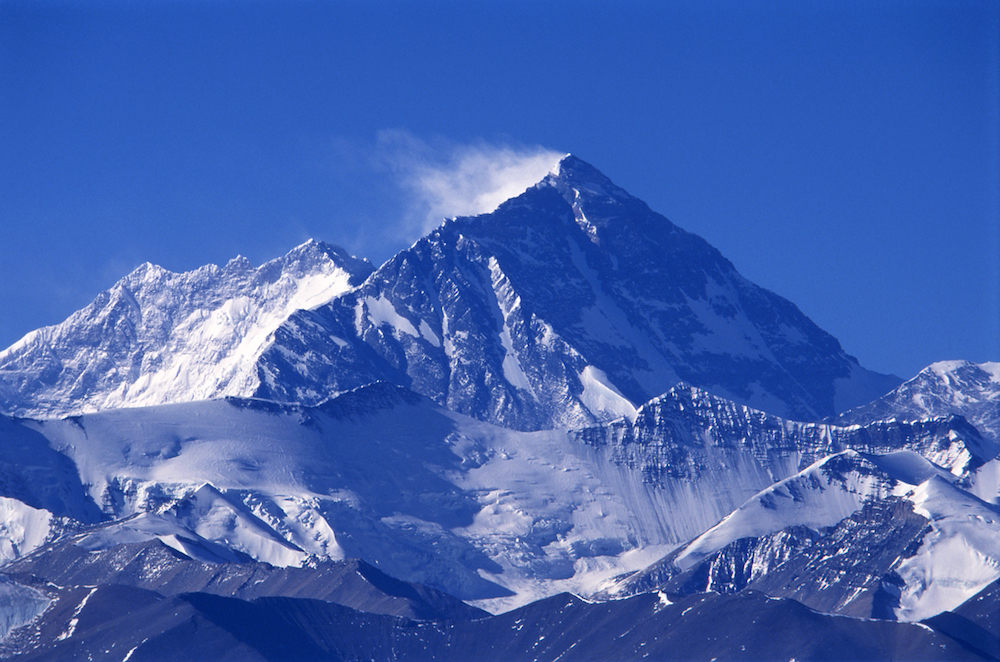 Николай Захаров: «Эверест — это кладбище»