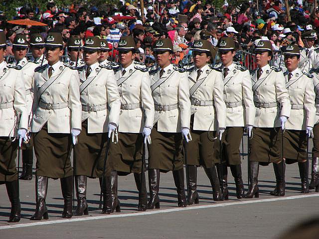 Девушки в армии в разных странах мира</p><br />
<p>